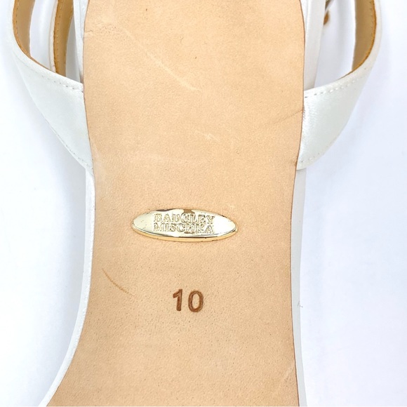 Badgley Mischka Size 10 Rider Soft White Satin‎ Jewel Dress Sandals Heels Shoes - Picture 13 of 14